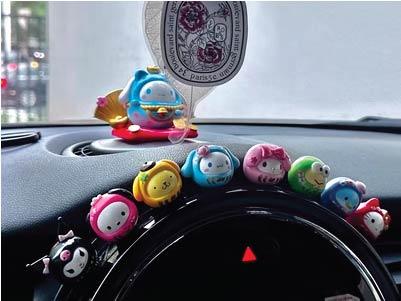 Sanrio Dámó Mini Tumbler Blind Bag  (5 PCs）